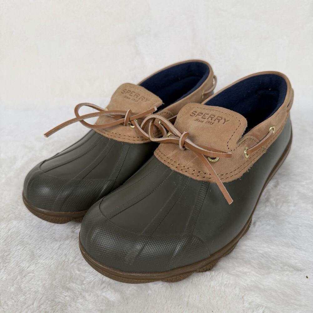 Sperry Women’s Saltwater Low Duck Shoe Olive Green Tan Leather Size 7.5